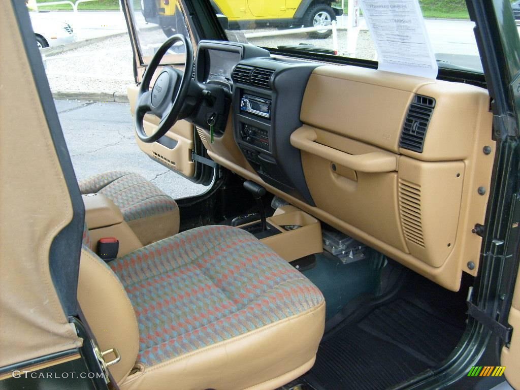 1997 Wrangler SE 4x4 - Moss Green Pearl / Tan photo #18