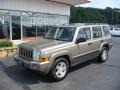 2006 Light Khaki Metallic Jeep Commander 4x4  photo #4