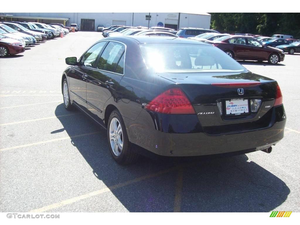 2006 Accord EX Sedan - Nighthawk Black Pearl / Ivory photo #2