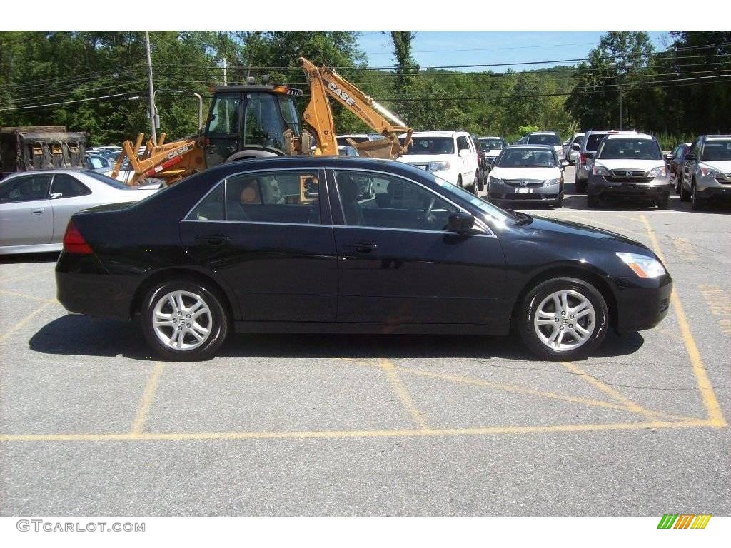 2006 Accord EX Sedan - Nighthawk Black Pearl / Ivory photo #20