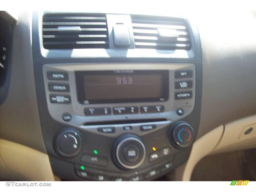 2006 Accord EX Sedan - Nighthawk Black Pearl / Ivory photo #16