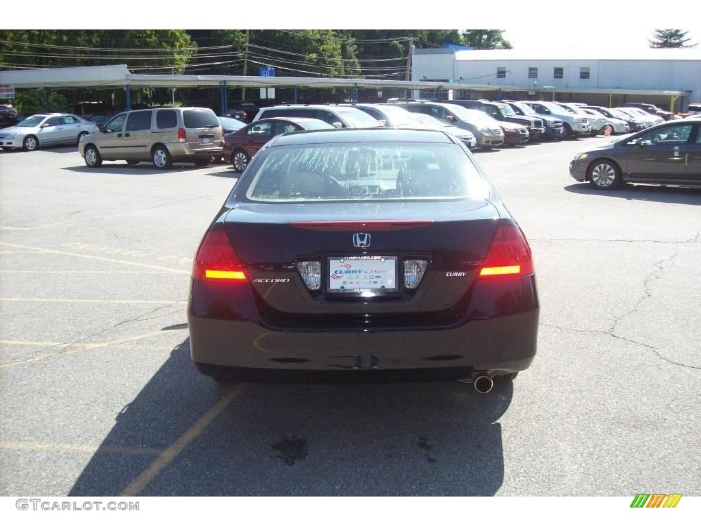 2006 Accord EX Sedan - Nighthawk Black Pearl / Ivory photo #23