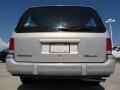 Dark Quartz Gray Metallic - Grand Voyager  Photo No. 6