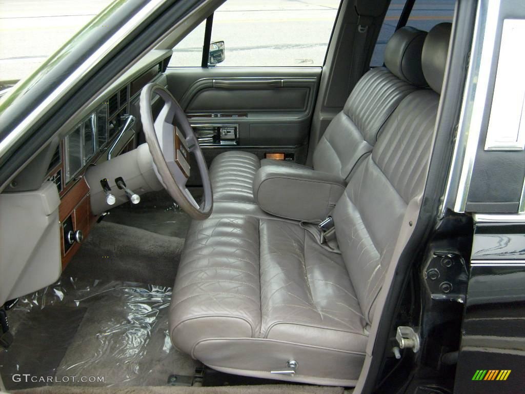 1988 Town Car Limousine - Black / Medium Gray photo #8
