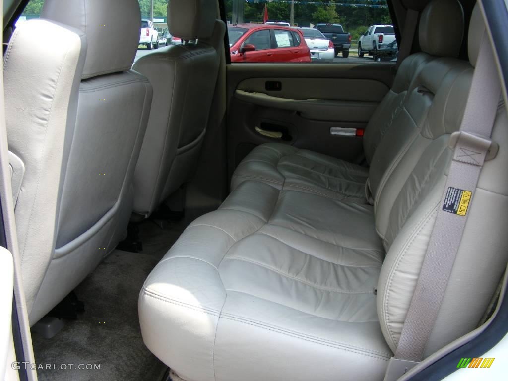 2002 Tahoe Z71 4x4 - Summit White / Tan/Neutral photo #11