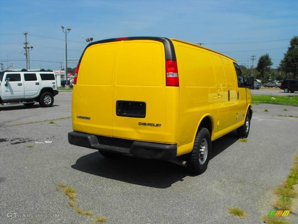 2006 Express 2500 Commercial Van - Yellow / Medium Dark Pewter photo #6