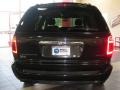 2007 Brilliant Black Crystal Pearl Chrysler Town & Country Touring  photo #10