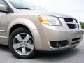 Light Sandstone Metallic - Grand Caravan SXT Photo No. 2