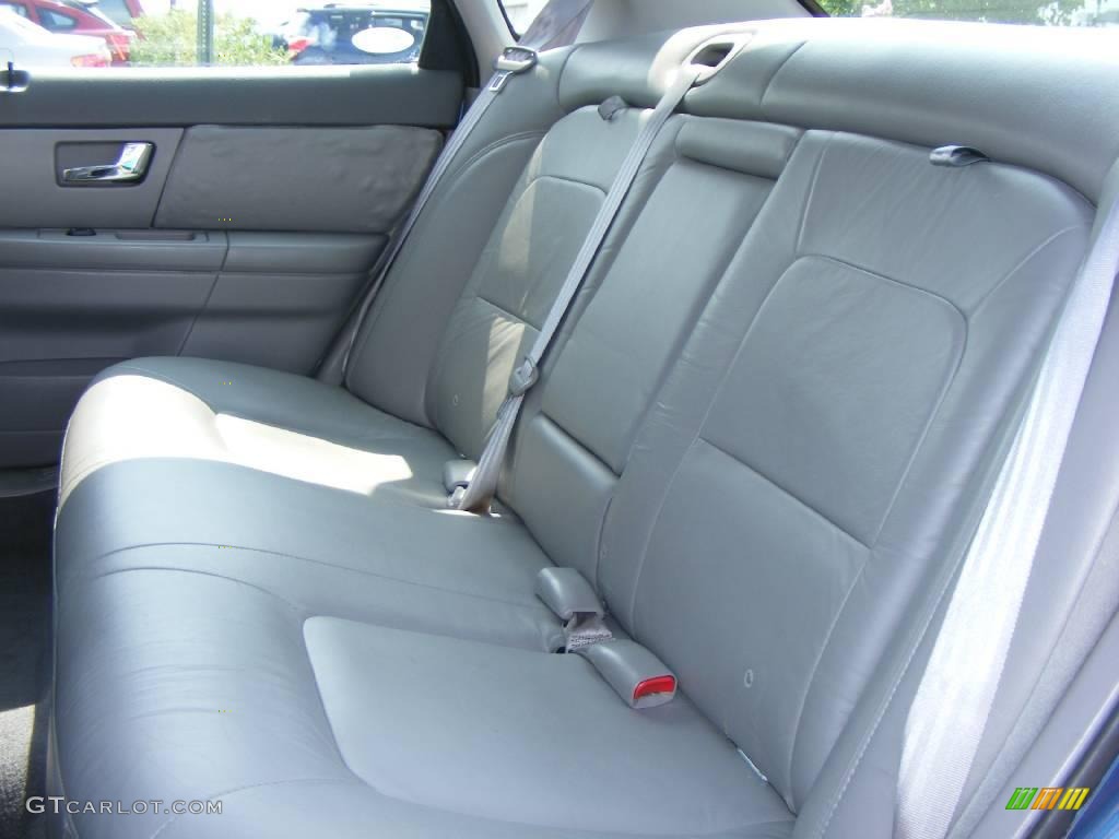 Medium Graphite Interior 2002 Ford Taurus SES Photo #15885068