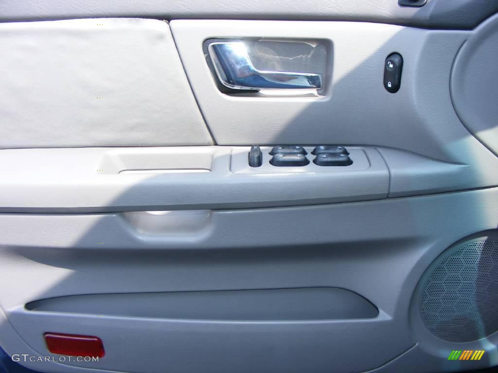 2002 Ford Taurus SES Medium Graphite Door Panel Photo #15885124