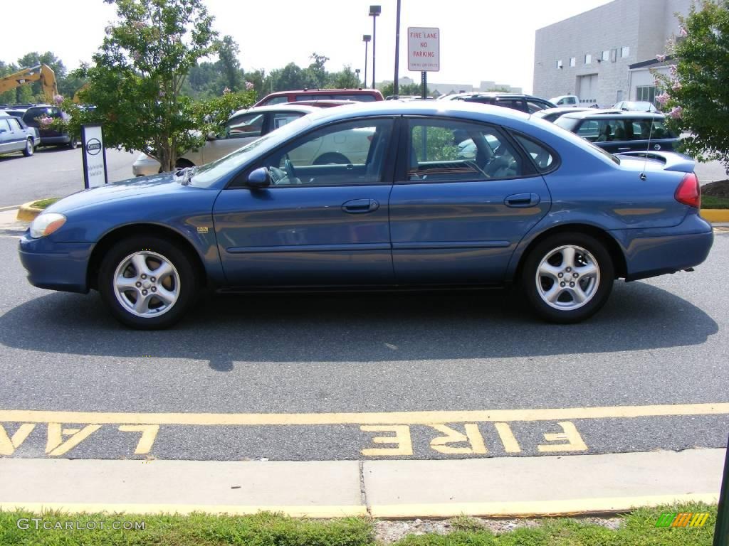 Medium Royal Blue Metallic 2002 Ford Taurus SES Exterior Photo #15885161