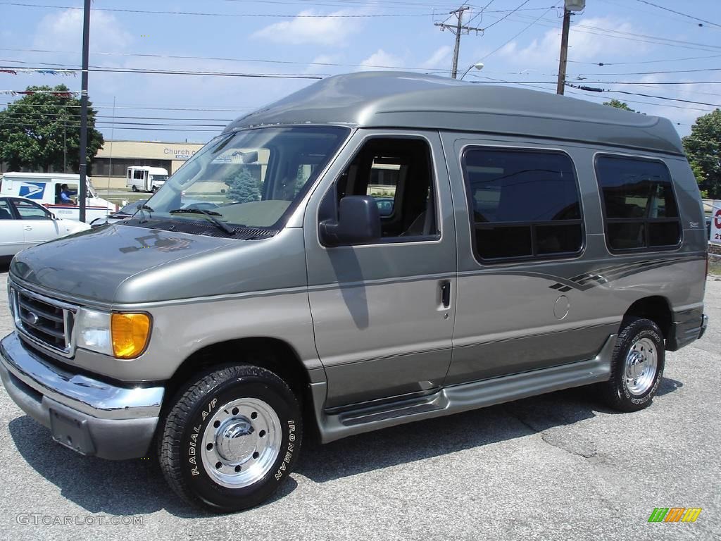 2003 E Series Van E250 Passenger Conversion - Estate Green Metallic / Medium Pebble photo #1