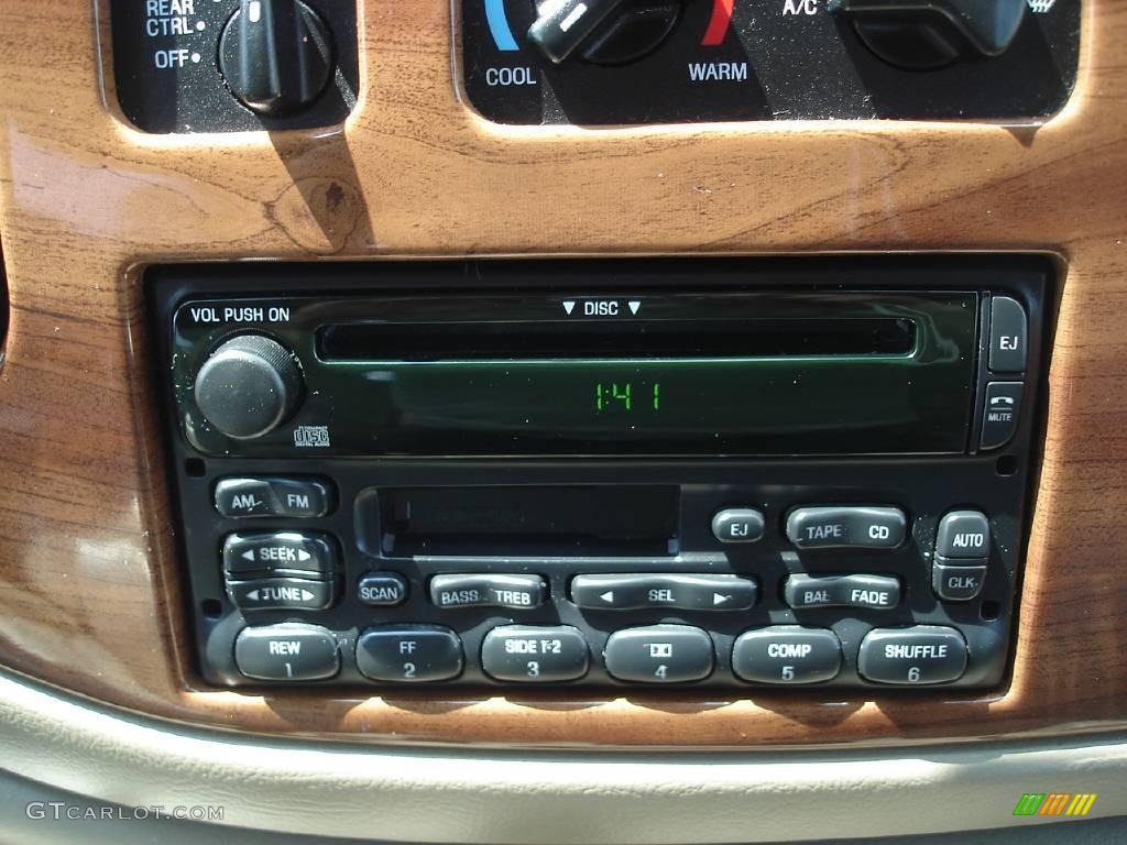 2003 E Series Van E250 Passenger Conversion - Estate Green Metallic / Medium Pebble photo #28