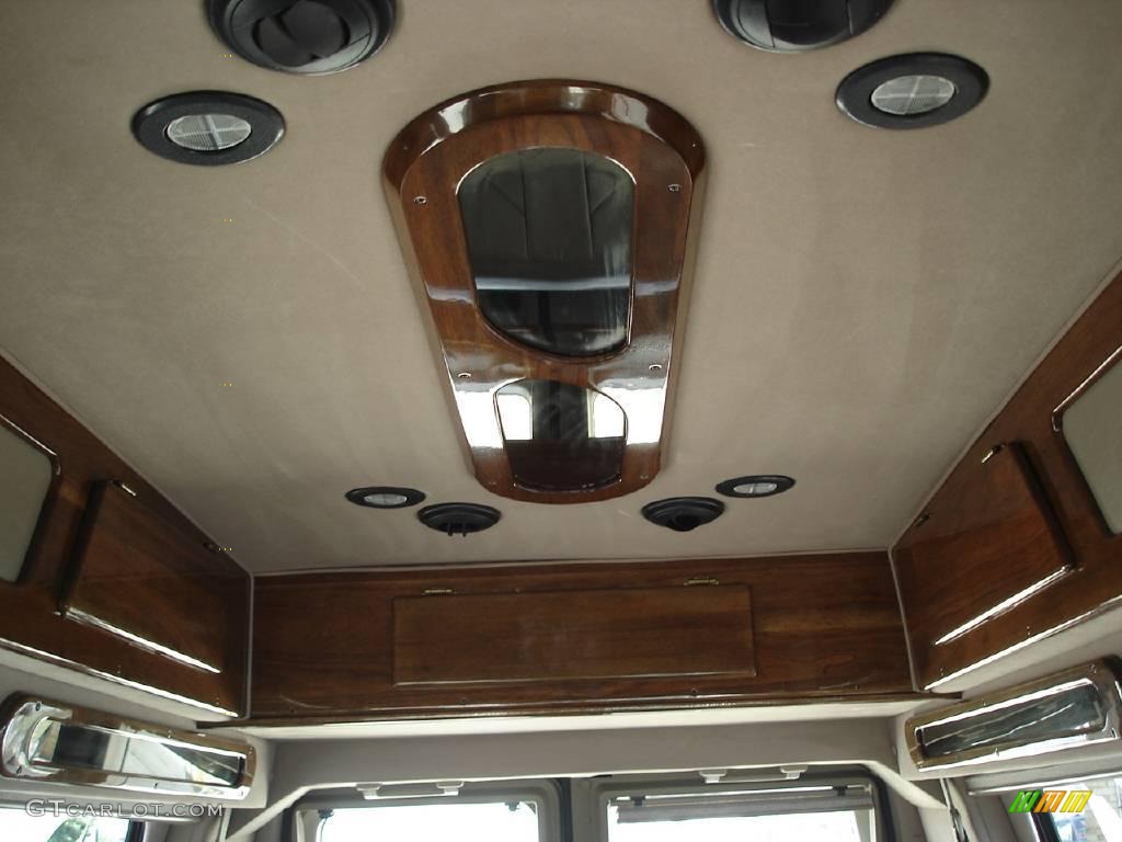 2003 E Series Van E250 Passenger Conversion - Estate Green Metallic / Medium Pebble photo #38