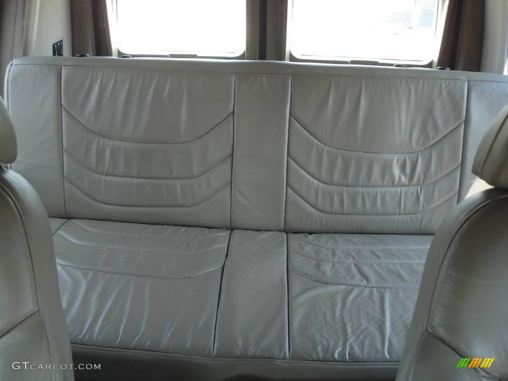 2003 E Series Van E250 Passenger Conversion - Estate Green Metallic / Medium Pebble photo #39