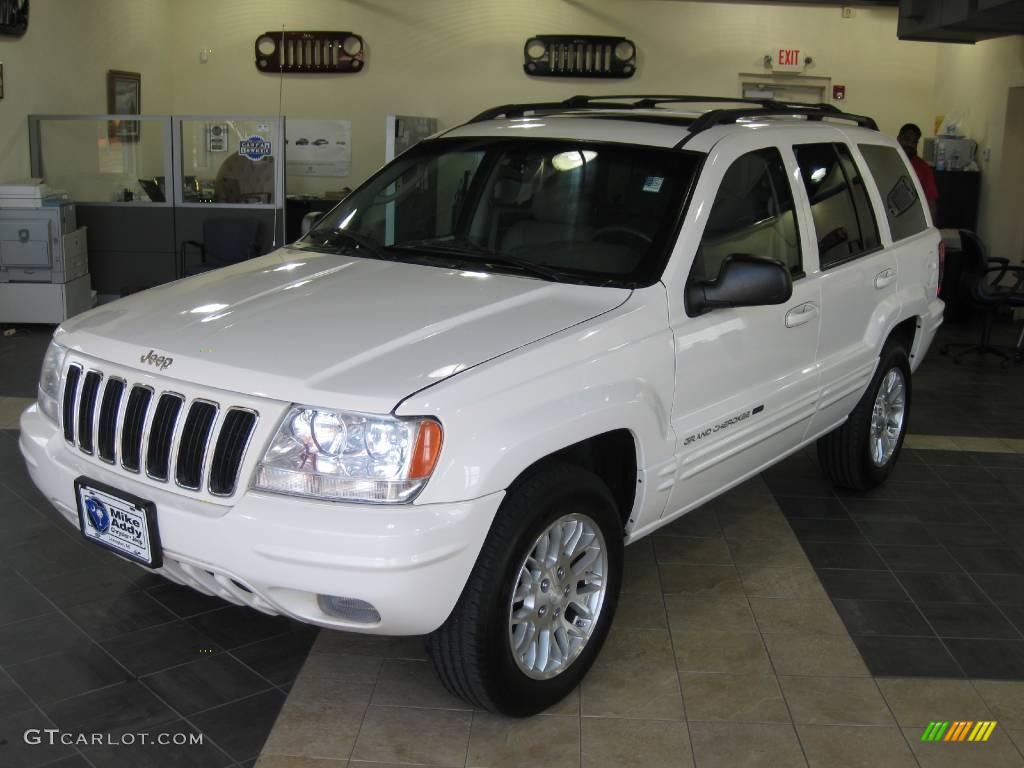 2003 Grand Cherokee Limited - Stone White / Dark Slate Gray photo #1