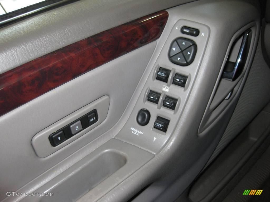 2003 Grand Cherokee Limited - Stone White / Dark Slate Gray photo #19