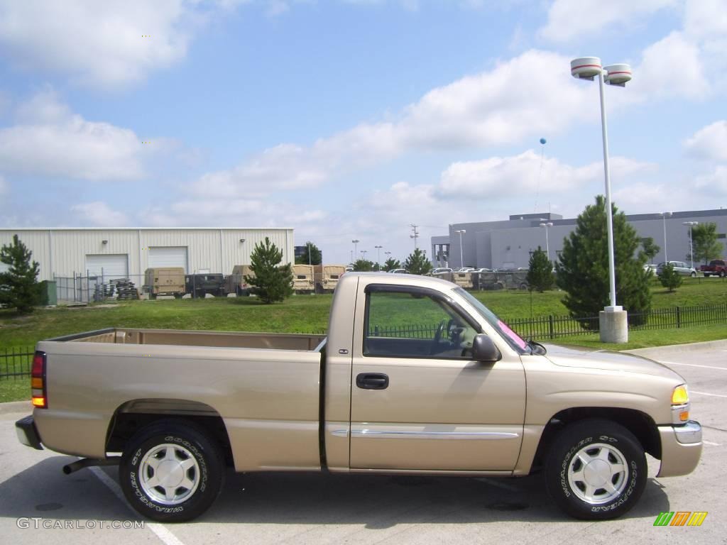 2004 Sierra 1500 SLE Regular Cab - Sand Beige Metallic / Neutral photo #6