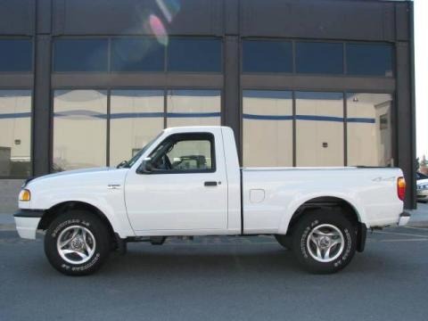 2001 Mazda B-Series Truck B3000 SE Regular Cab 4x4 Data, Info and Specs