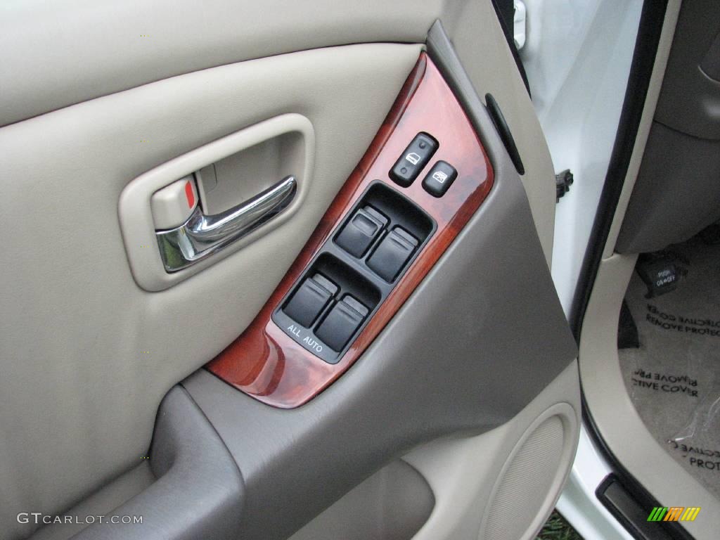 2002 RX 300 - White Gold Crystal / Ivory photo #18
