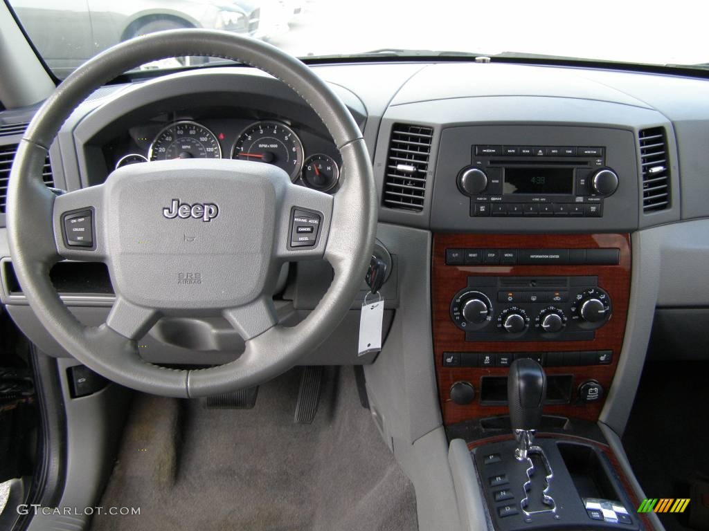 2007 Grand Cherokee Limited 4x4 - Black / Medium Slate Gray photo #11