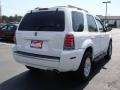 2006 Oxford White Mercury Mariner Luxury 4WD  photo #3