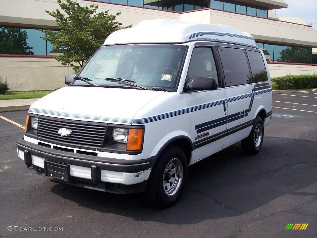 1994 Astro CS EXT Passenger Van - White / Blue photo #25