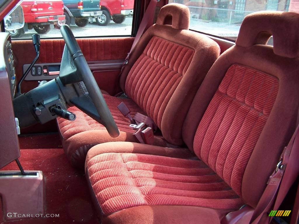 1993 C/K K1500 Regular Cab 4x4 - Dark Hunt Club Red Metallic / Red photo #9
