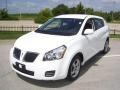 2009 Ultra White Pontiac Vibe   photo #1