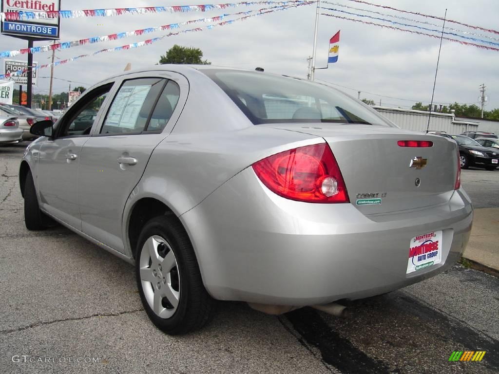 2008 Cobalt LT Sedan - Ultra Silver Metallic / Gray photo #3