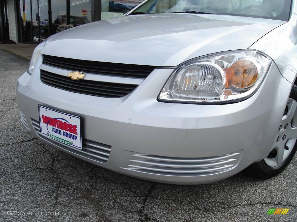2008 Cobalt LT Sedan - Ultra Silver Metallic / Gray photo #9