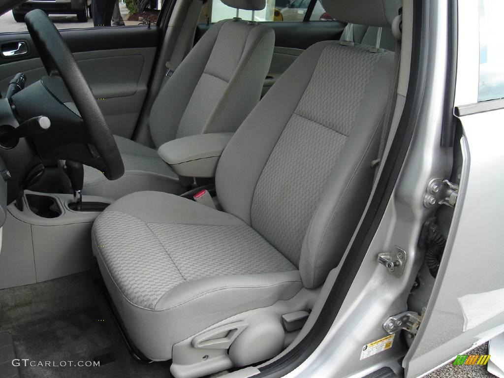 2008 Cobalt LT Sedan - Ultra Silver Metallic / Gray photo #12