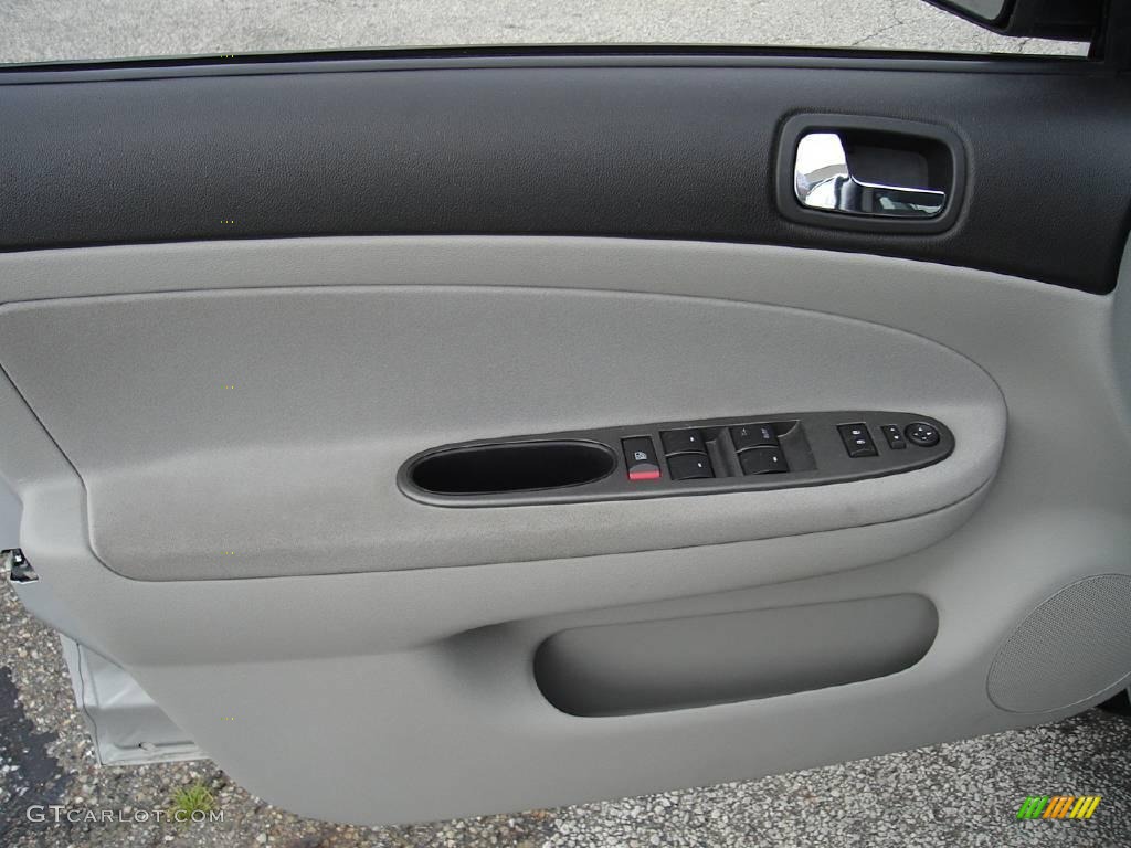 2008 Cobalt LT Sedan - Ultra Silver Metallic / Gray photo #21