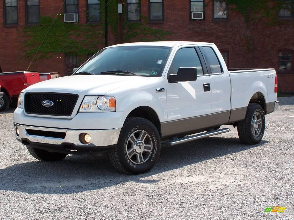2006 F150 XLT SuperCab 4x4 - Oxford White / Tan photo #1