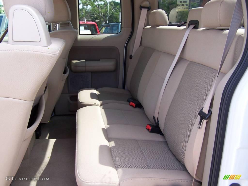 2006 F150 XLT SuperCab 4x4 - Oxford White / Tan photo #8
