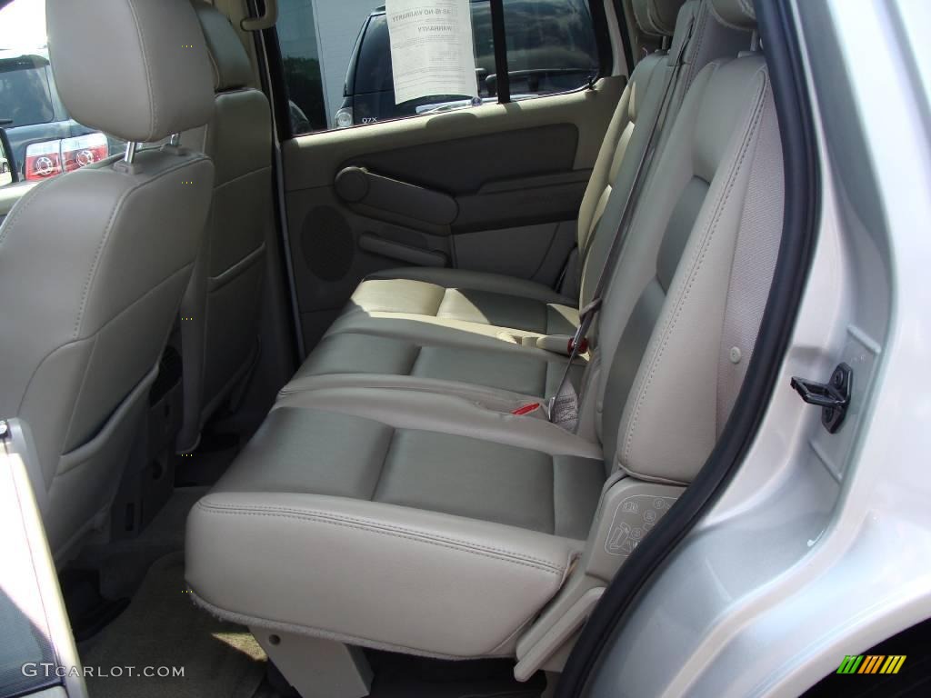 2006 Explorer XLT 4x4 - Silver Birch Metallic / Stone photo #19