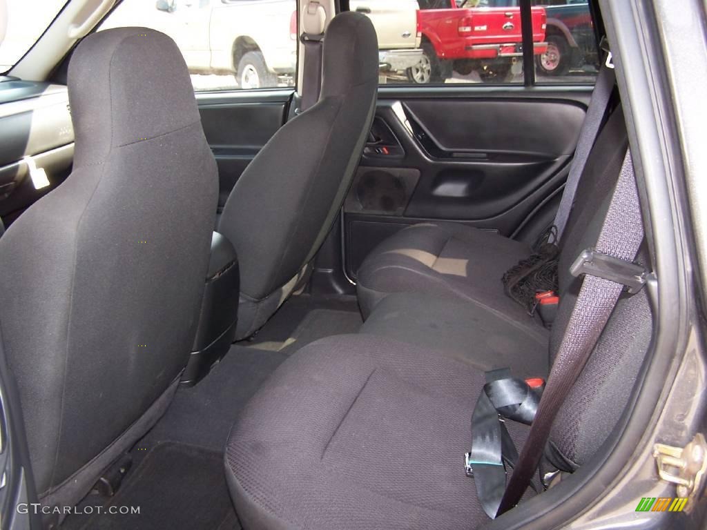 2004 Grand Cherokee Laredo 4x4 - Graphite Metallic / Dark Slate Gray photo #6
