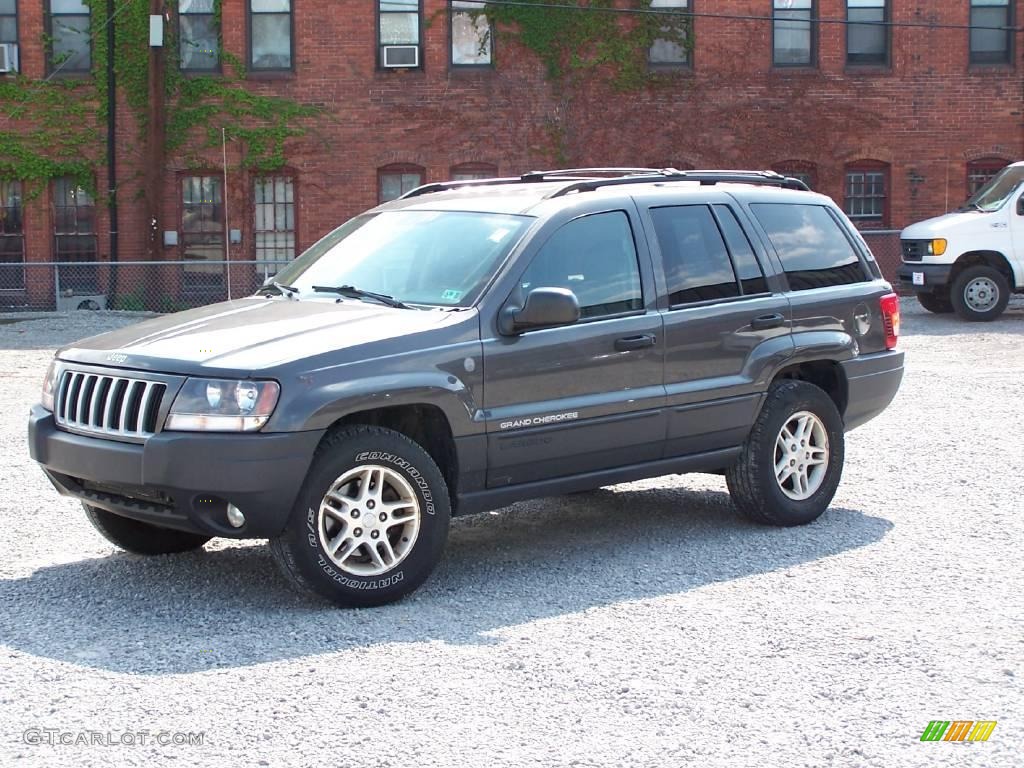 2004 Grand Cherokee Laredo 4x4 - Graphite Metallic / Dark Slate Gray photo #11