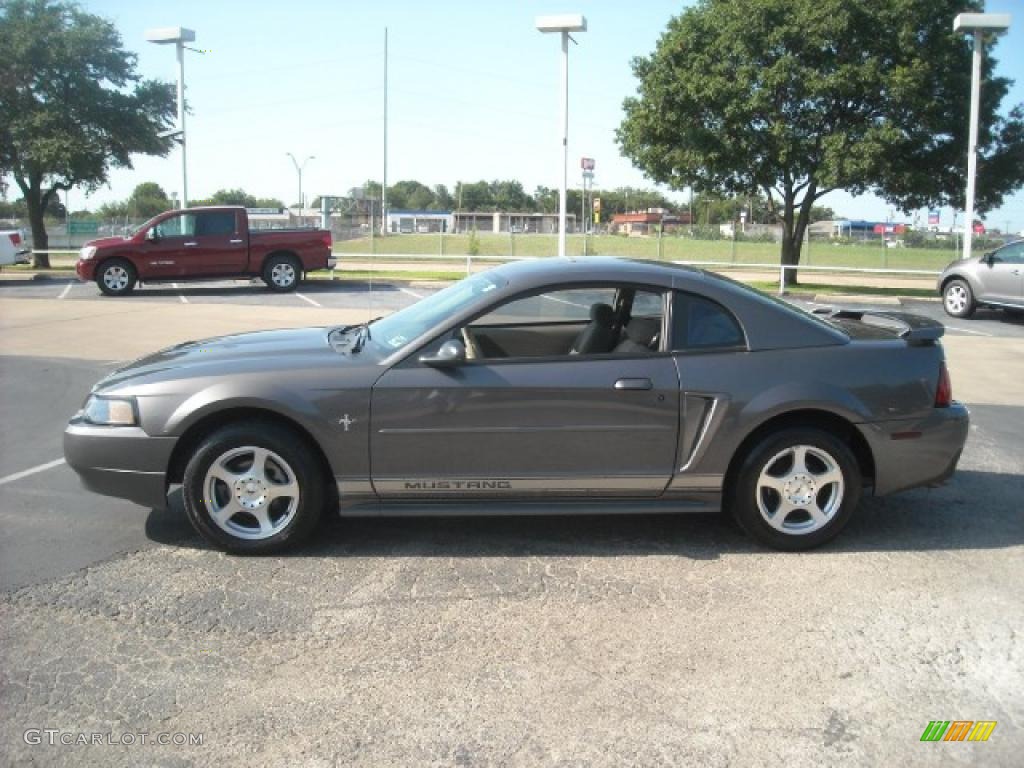 Dark Shadow Grey Metallic Ford Mustang