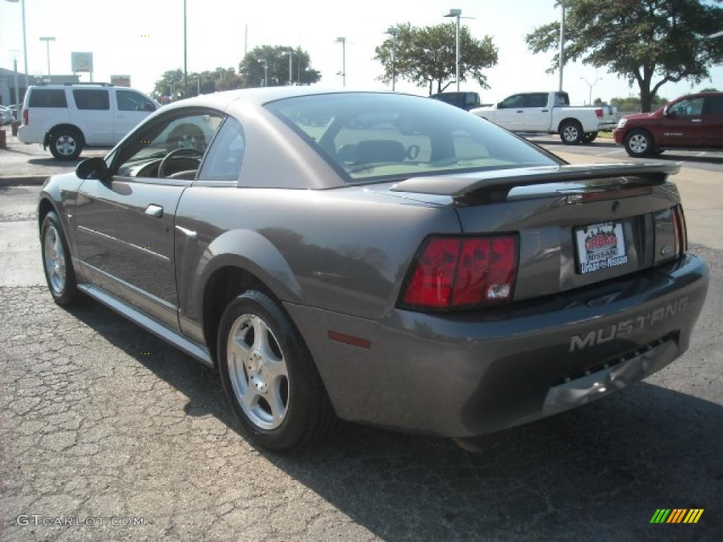 2003 Mustang V6 Coupe - Dark Shadow Grey Metallic / Medium Graphite photo #6