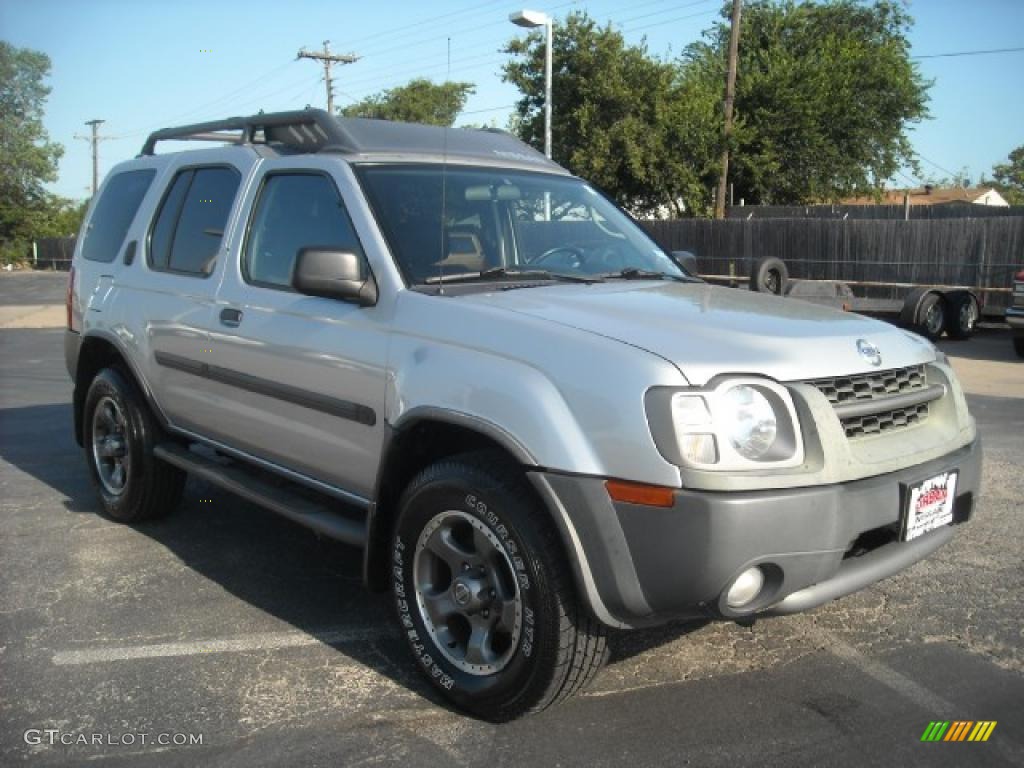 2004 Xterra SE Supercharged - Silver Lightning Metallic / Charcoal photo #3