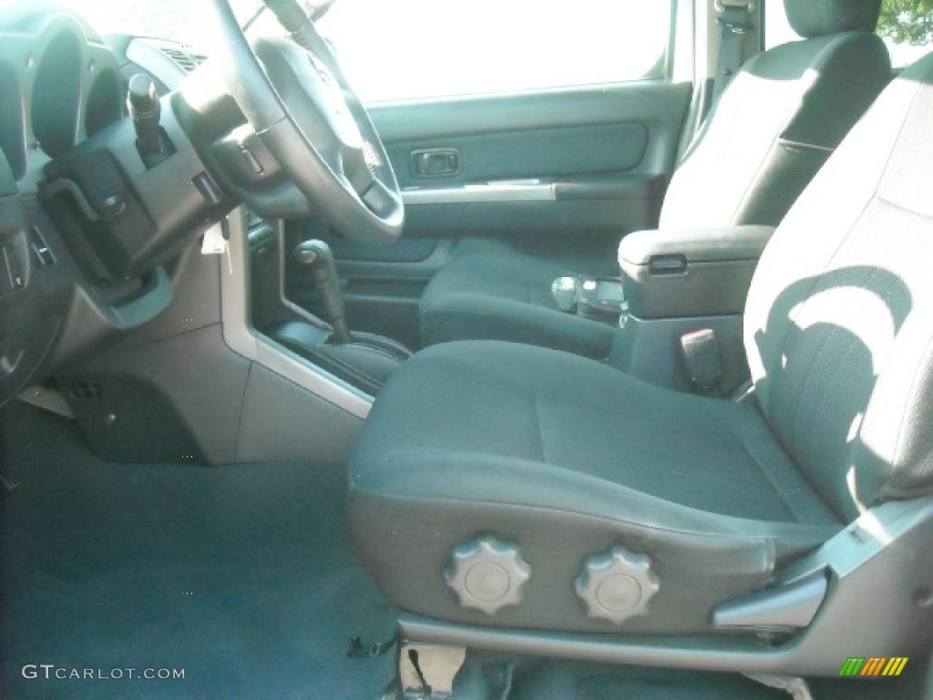 2004 Xterra SE Supercharged - Silver Lightning Metallic / Charcoal photo #9
