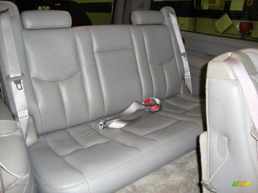 2003 Suburban 1500 LT - Light Pewter Metallic / Gray/Dark Charcoal photo #10