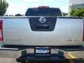 2006 Radiant Silver Nissan Frontier SE Crew Cab 4x4  photo #18