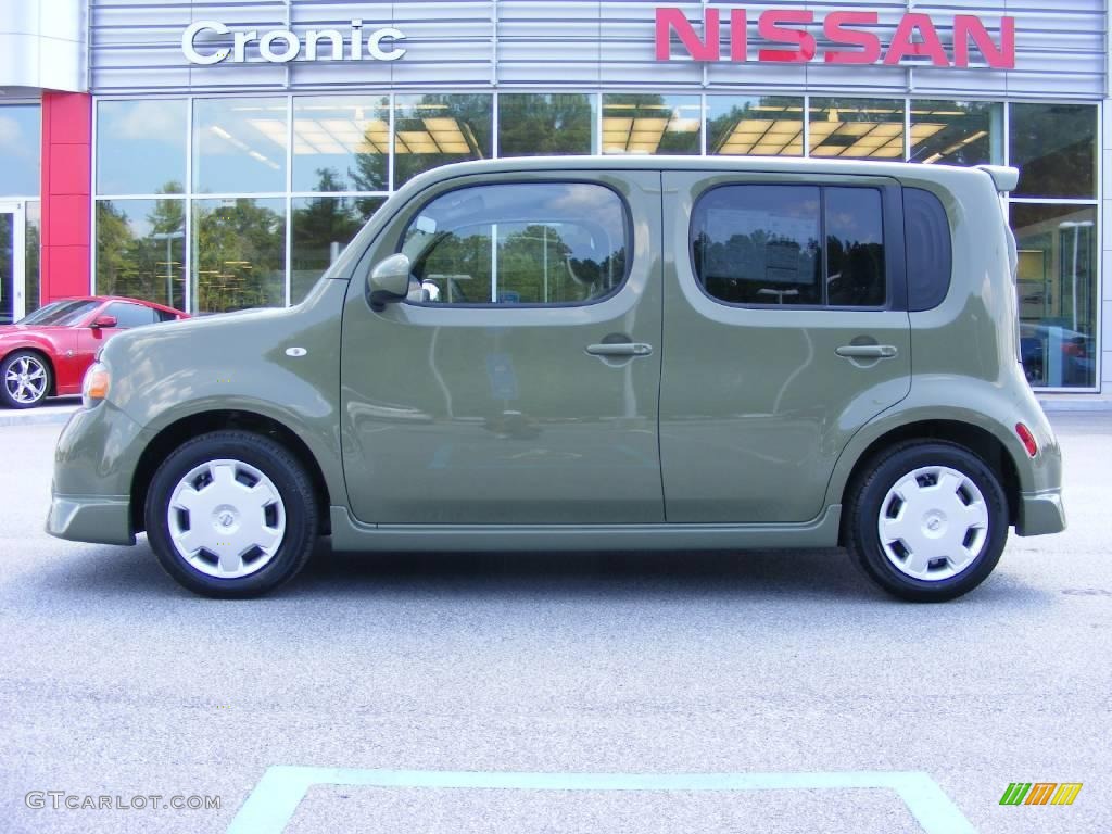 Moss Green Nissan Cube