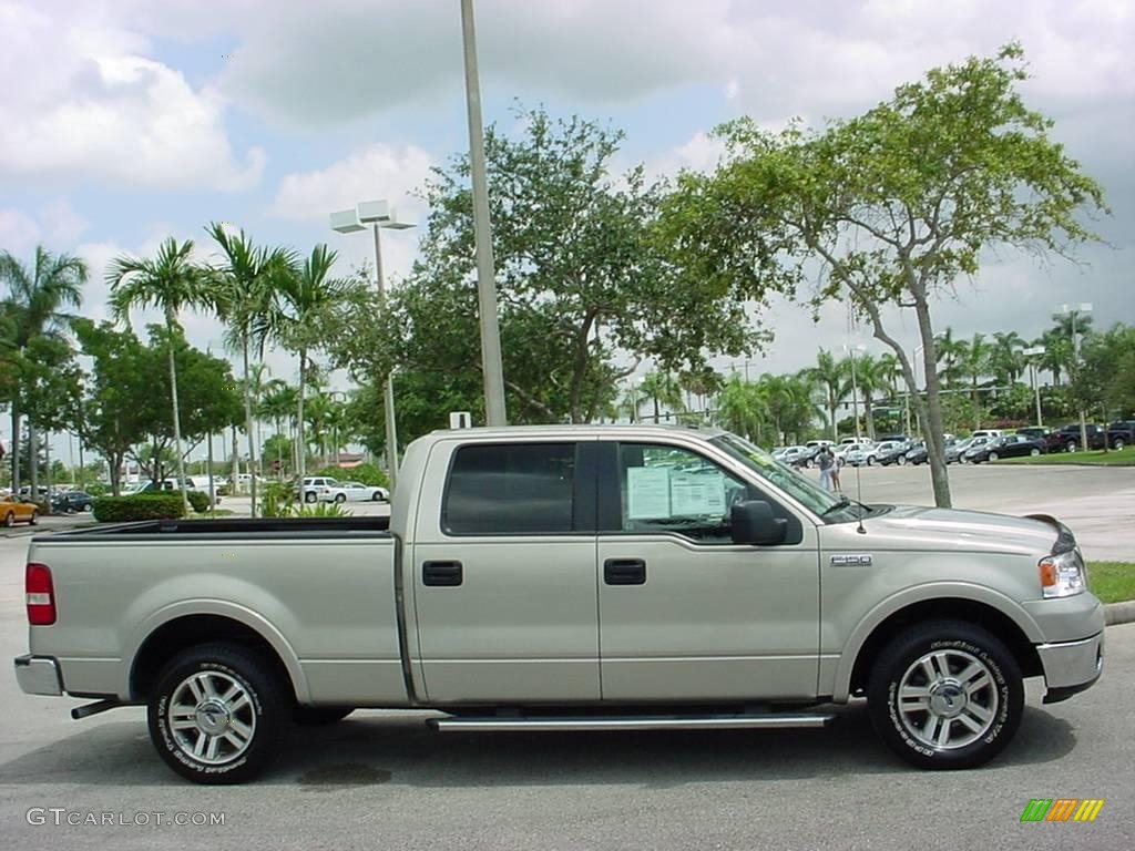 2006 F150 Lariat SuperCrew - Smokestone Metallic / Black photo #2