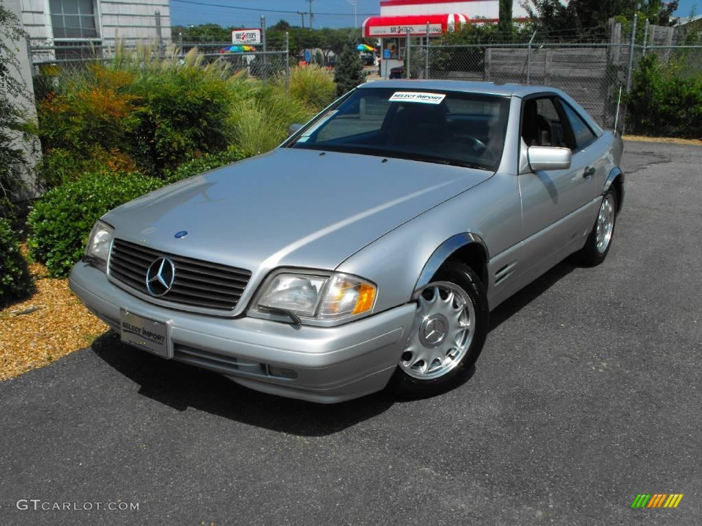 Brilliant Silver Metallic Mercedes-Benz SL