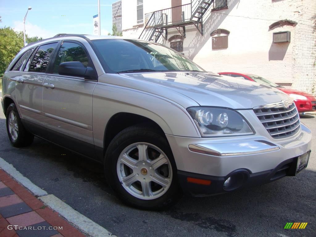 2004 Pacifica  - Bright Silver Metallic / Dark Slate Gray photo #2