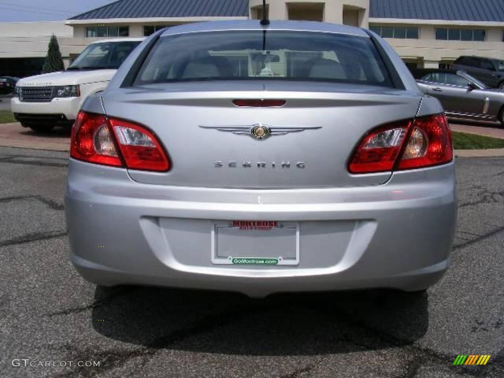 2008 Sebring LX Sedan - Bright Silver Metallic / Dark Slate Gray/Light Slate Gray photo #4