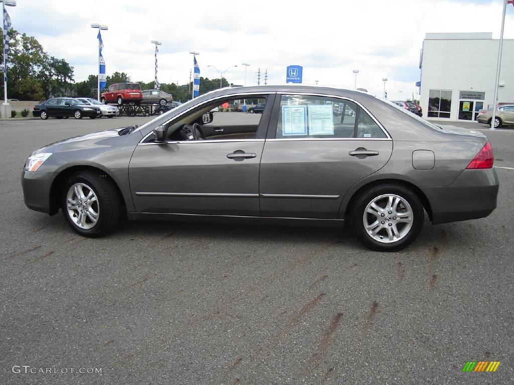 2006 Accord EX-L Sedan - Carbon Bronze Pearl / Ivory photo #2